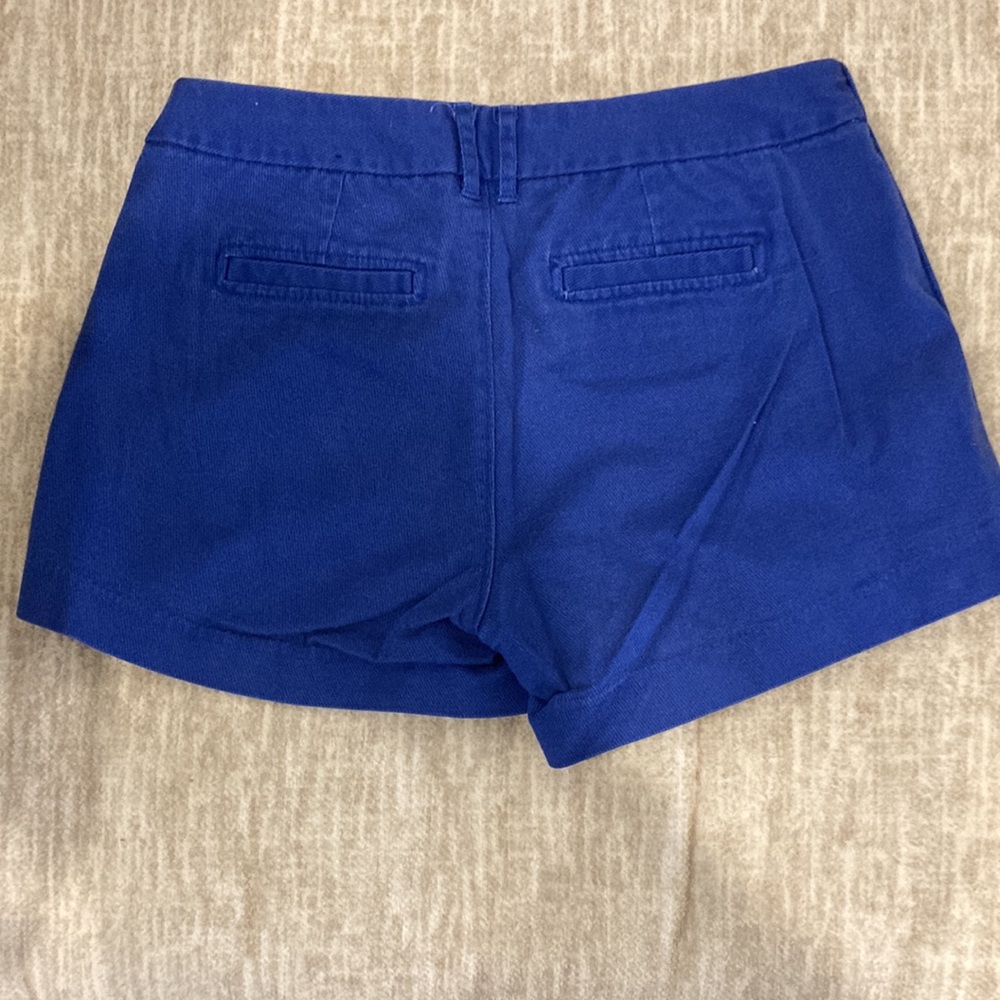 Shorts - Picture 2 of 4